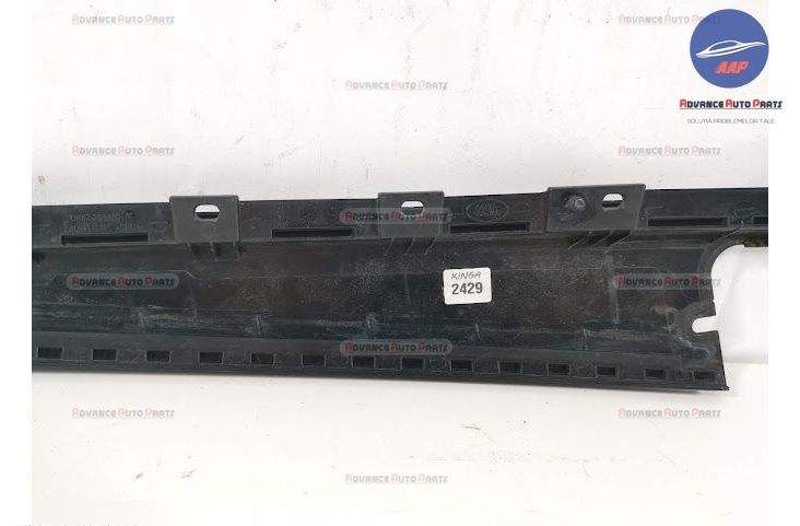 Външна装ировка Дясна Задна B Стълб Ланд Роувър / Land Rover Range Rover