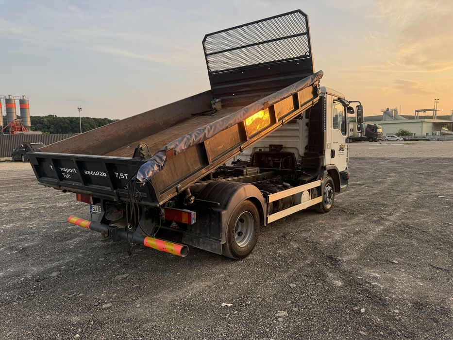 Man TGL 180 basculabil pe 3 parti