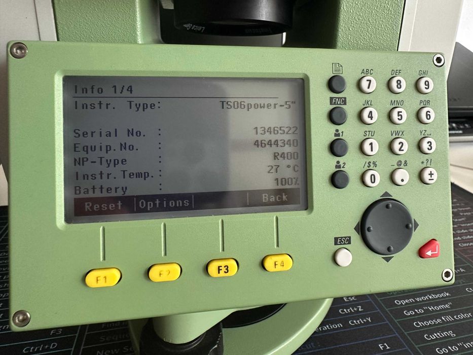 Statie Totala Leica TS06 R400