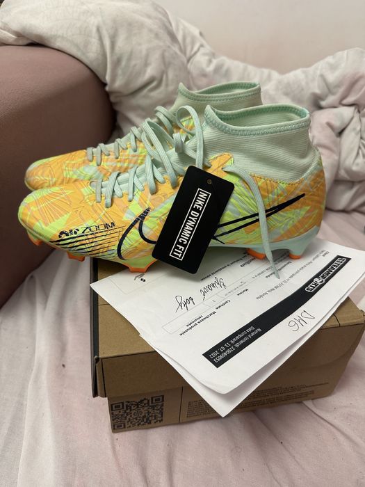 Ghete fotbal nike mercurial air zoom