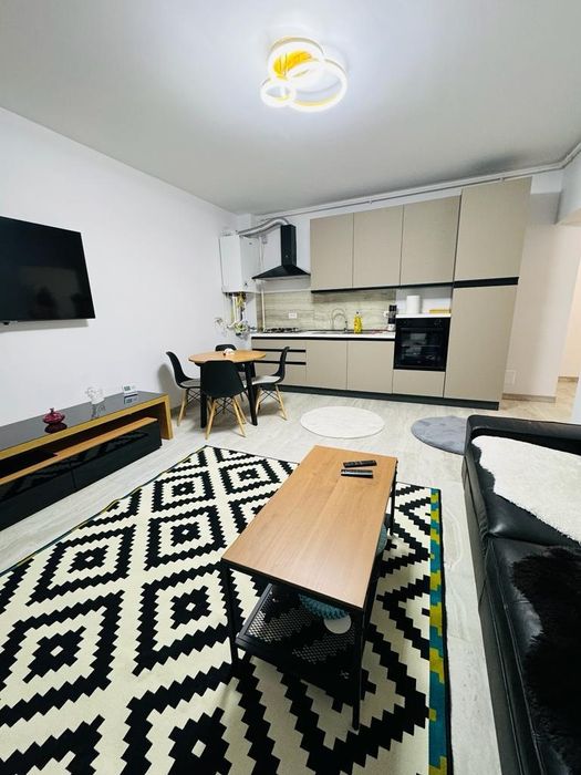 Închiriez apartament cu 3 camere complet utilat/mobilat