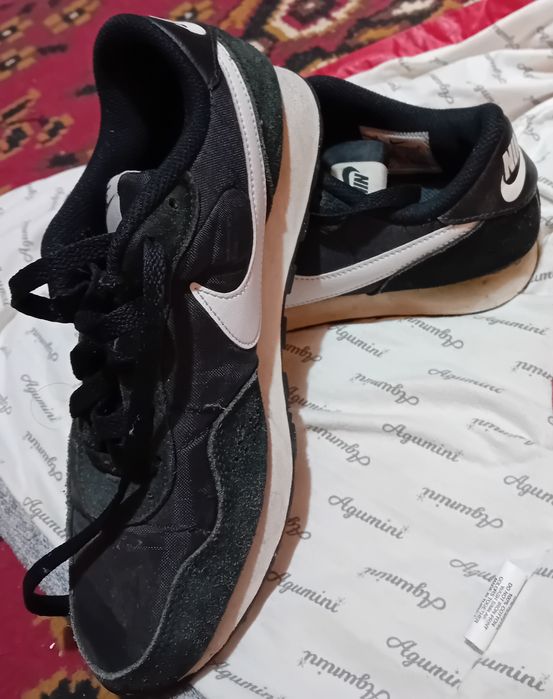 Adidasi Nike nr 38