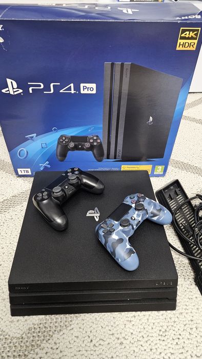 PlayStation 4 Pro / 1TB