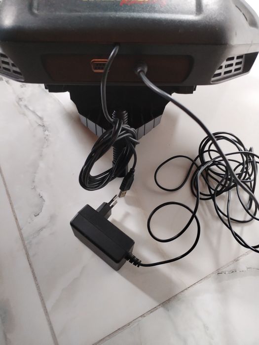 Vând volan Momo de la Logitech