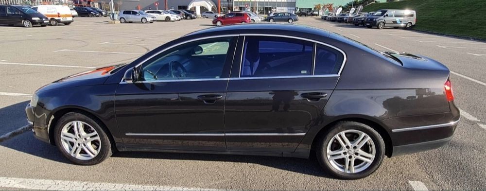 Vând passat 2.0 an 2010 ultima ediție!