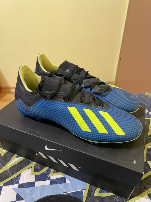 Бутонки adidas, използвано