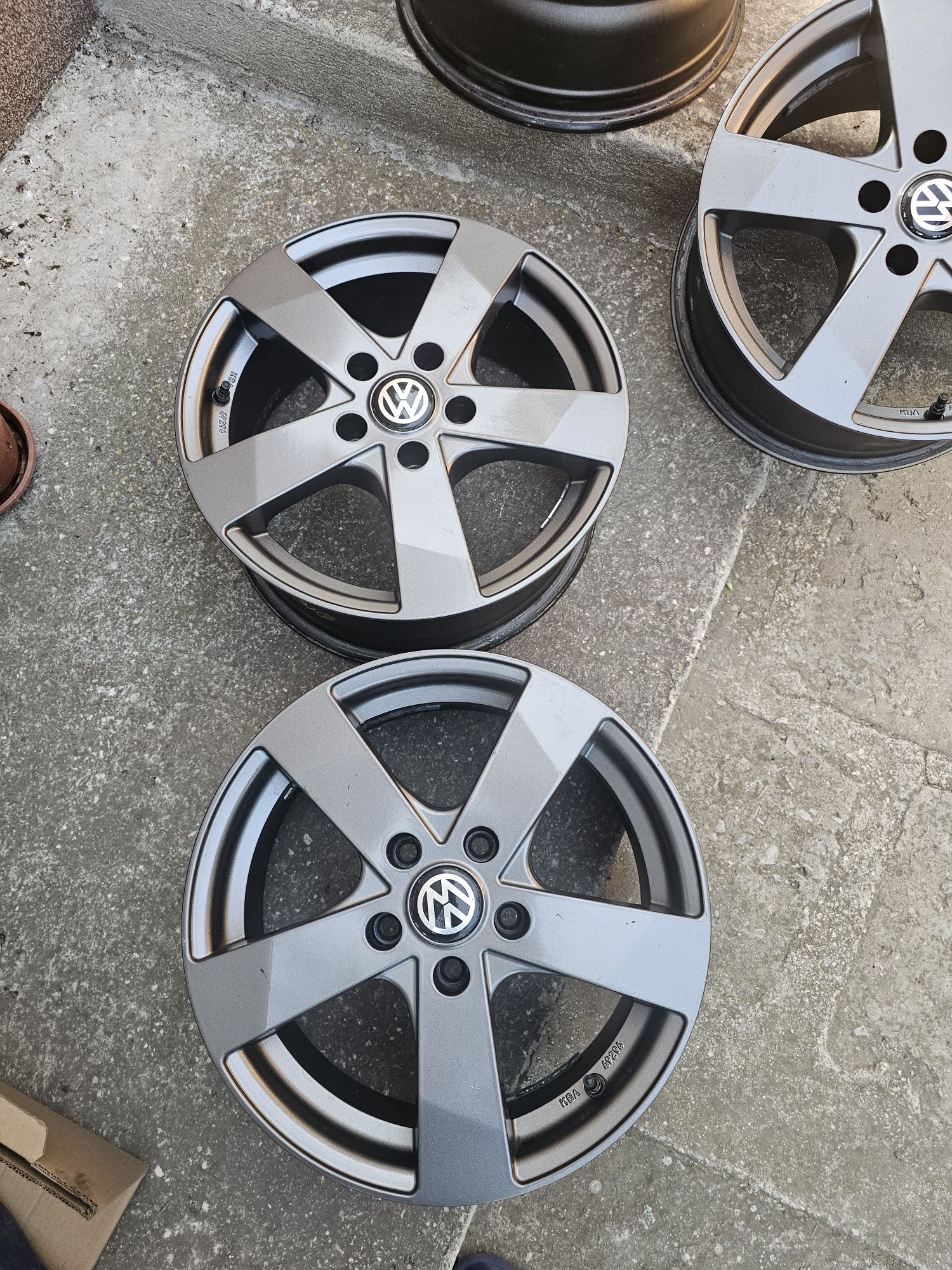 Джанти Dezent 16" 5x112 ET35