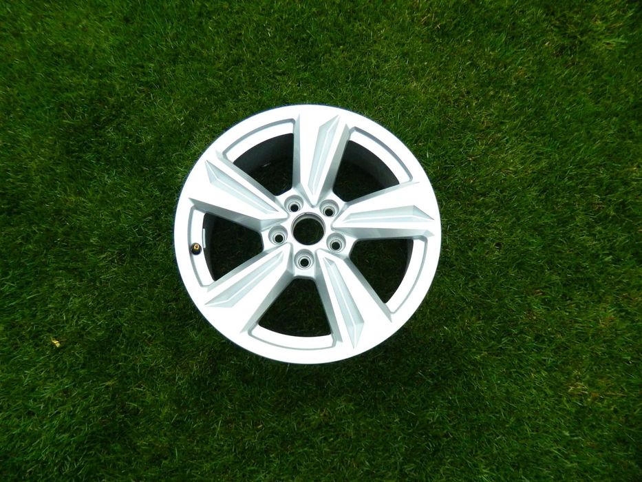 Janta Audi A3 pe 17" cod 8Y0601025AA