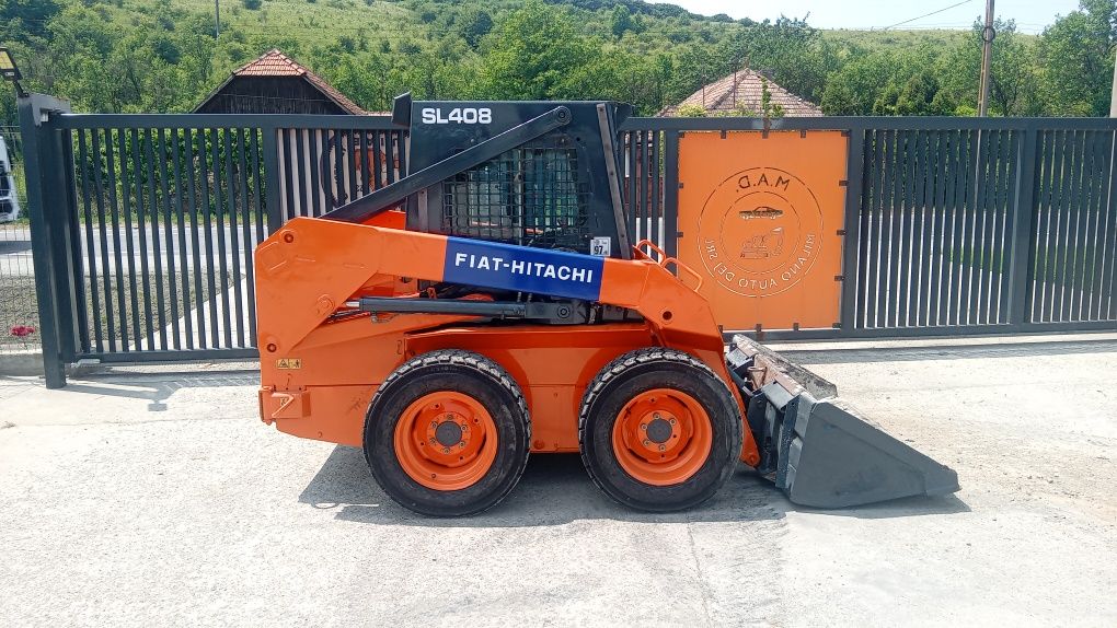 Miniincarcator Fiat hitachi 2100 kg