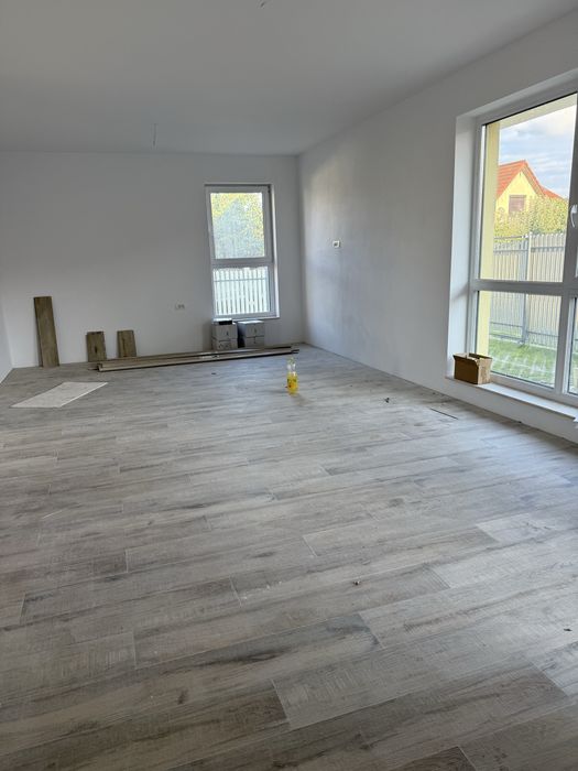 Casa de vanzare, 125mp utili, 3 dormitoare, 2 bai, dressing