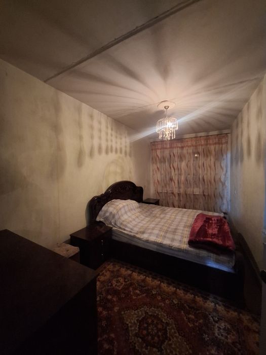 Срочно сдаётся 3х комнатная квартира на Багишамале!!