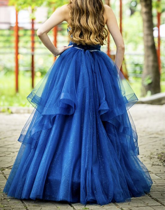 Бална рокля