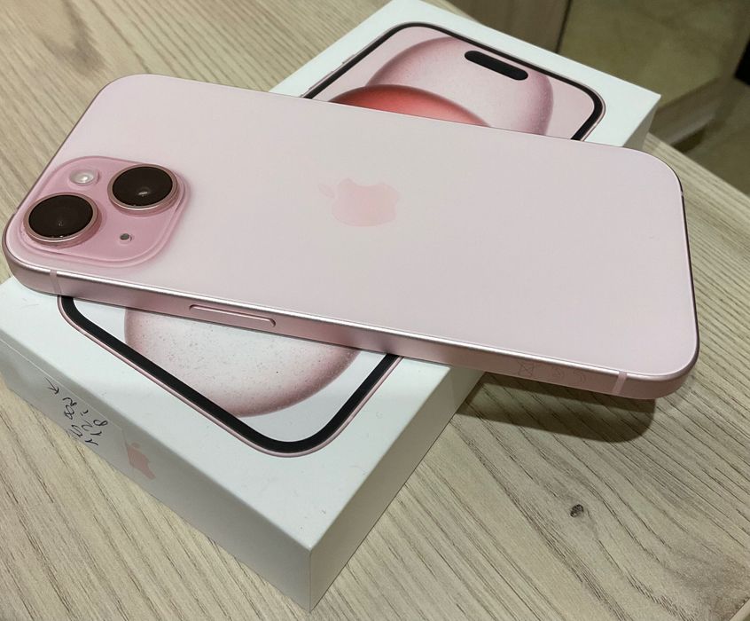 Iphone 15 impecabil
