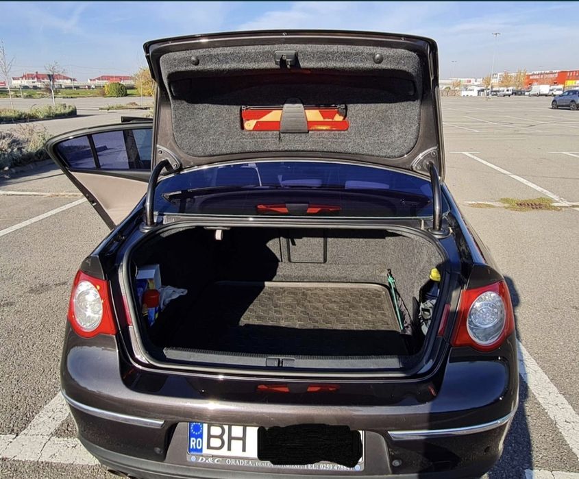 Vând passat 2.0 an 2010 ultima ediție!