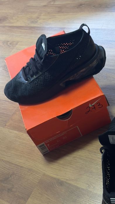 Оригинални маратонки NIKE AIR MAX FLYKNIT RACER