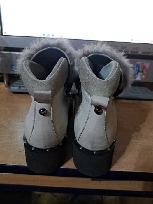 Vand botine dama cu talpa intreaga