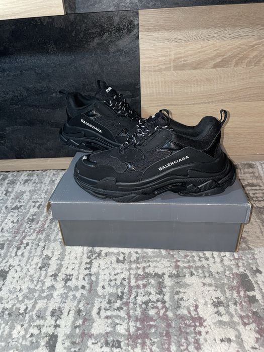 Balenciaga Triple S