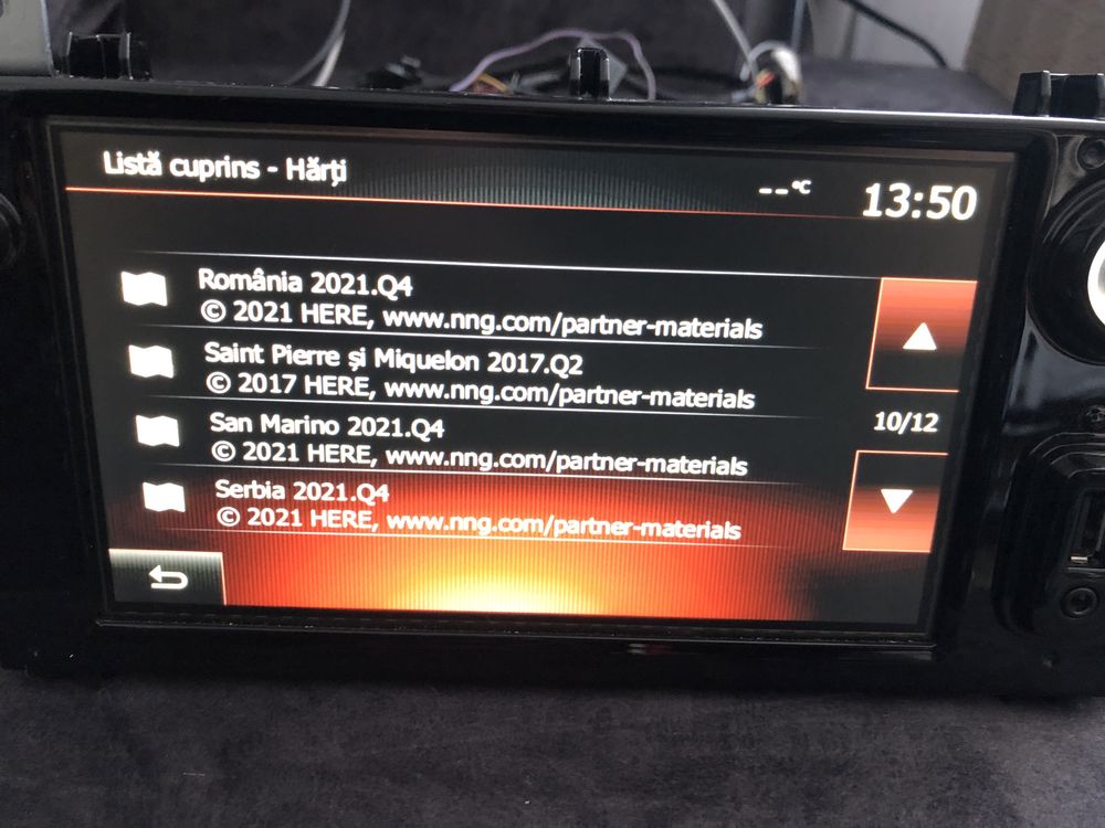Navigatie medianav Clio 4 origine cu android auto carplay waze noua 0k