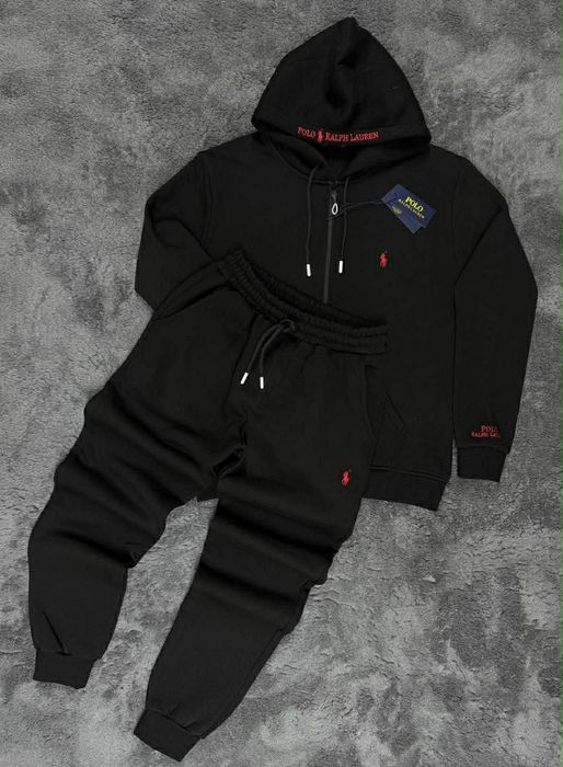 Treninguri și bluze