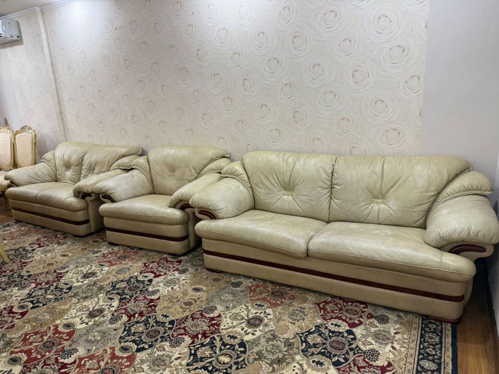 Мродам кожанный диван