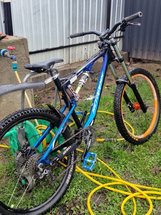 Bicicleta mountain bike mtb downhill