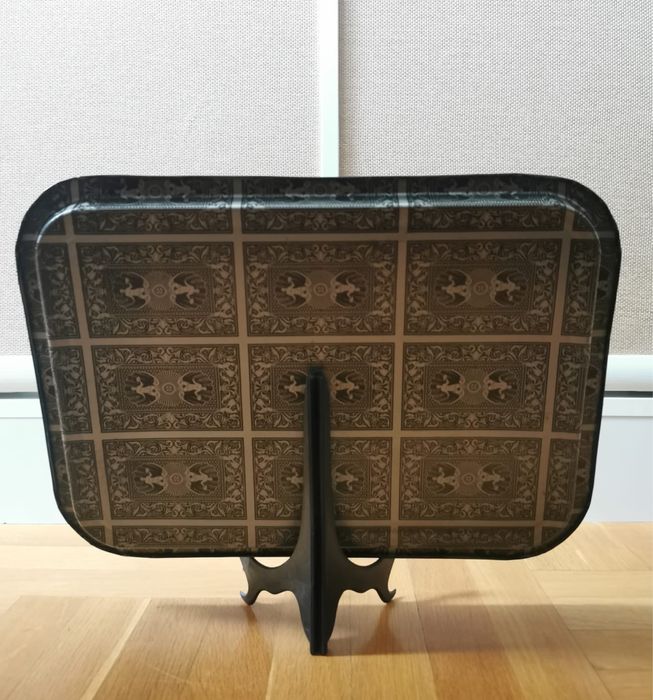 Антикварен поднос с танцова сцена , метално художествено табло красиво