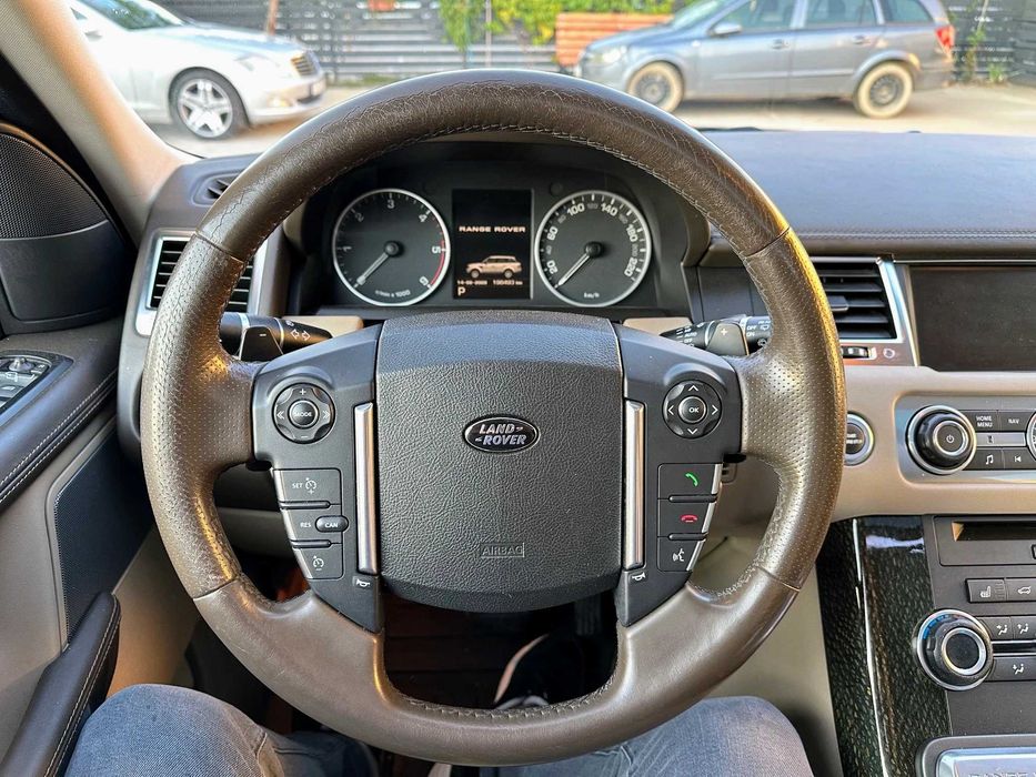 Range Rover Sport 2012 Autobiography 3.0l SDV6 220,000km 8 viteze