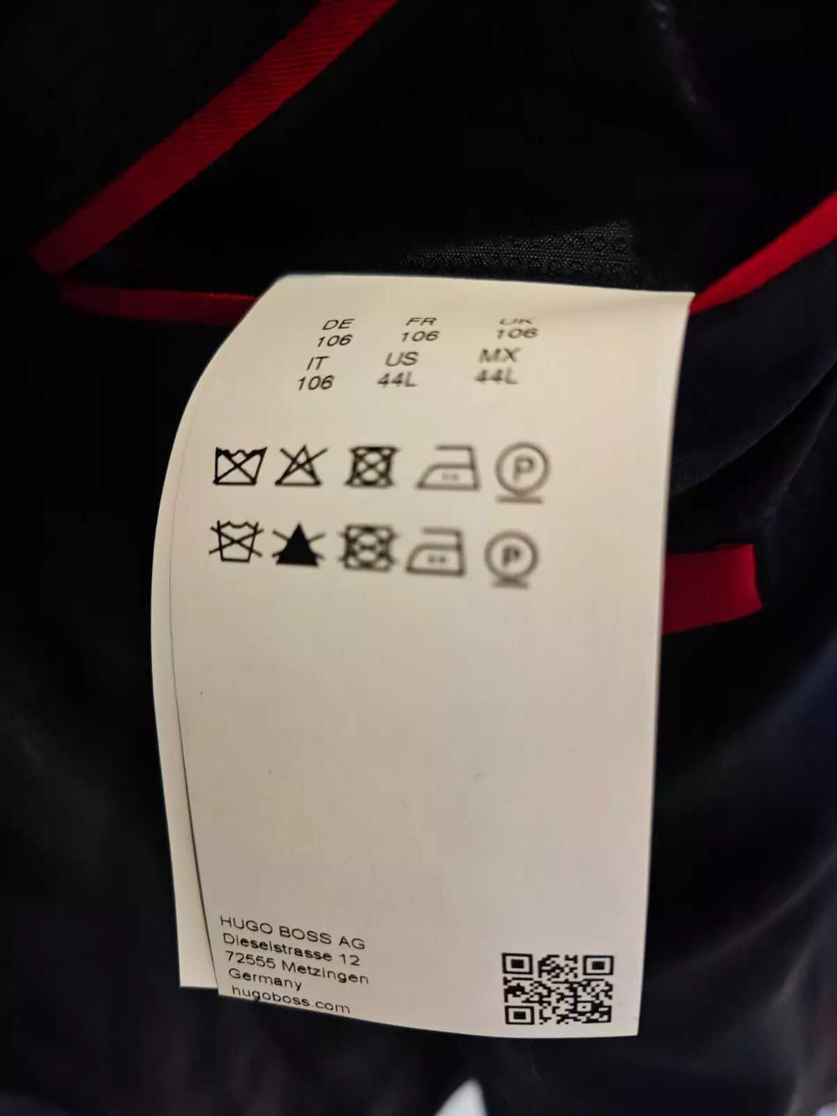 HUGO BOSS suit - size L