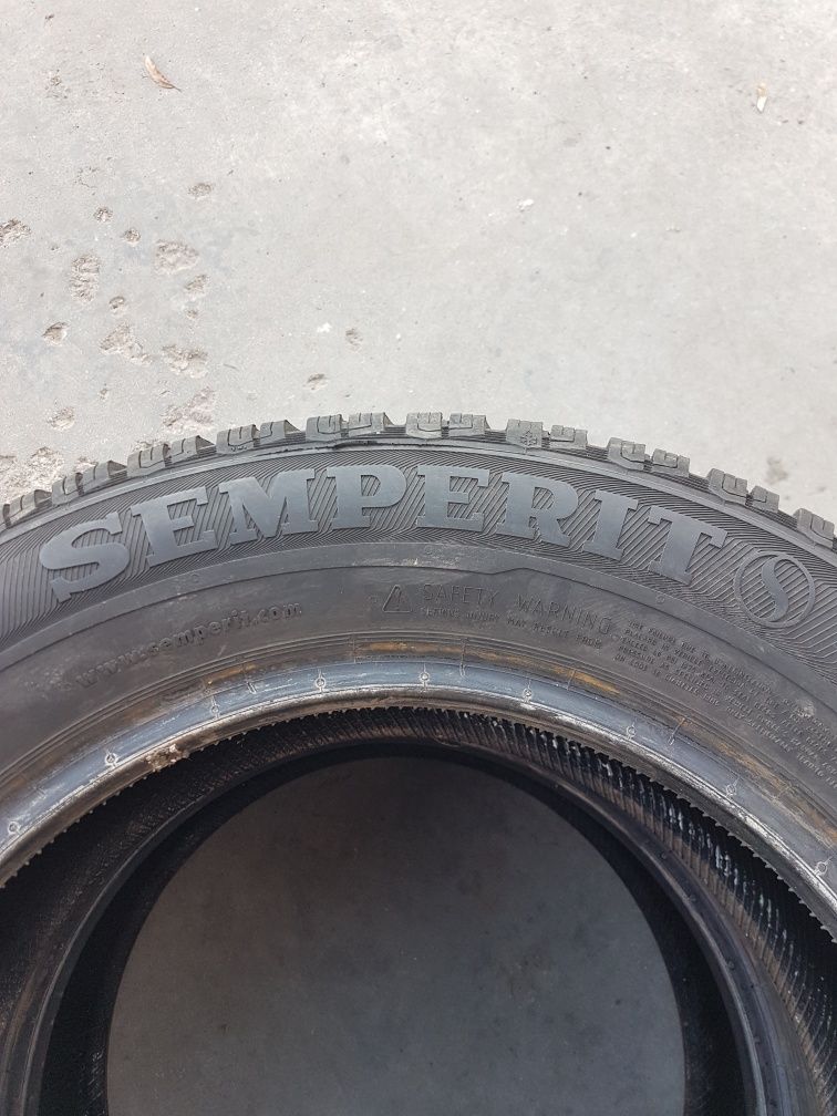 Зимни гуми 2 броя SEMPERIT MasterGrip2 215 60 R16 дот 2517