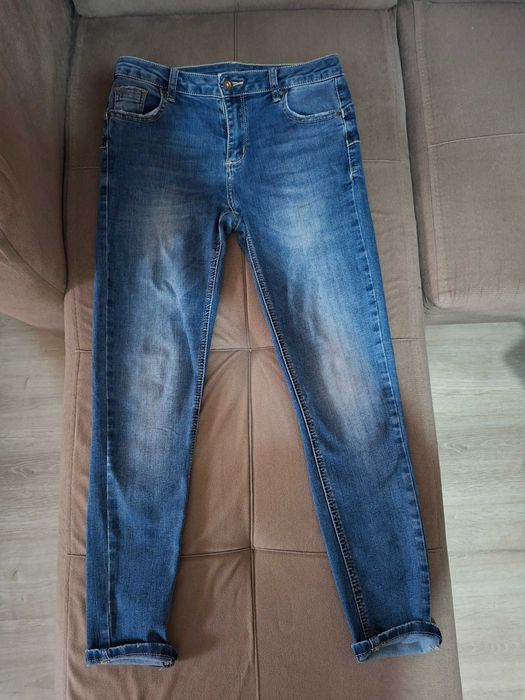 Лот дънки и тениска Valentino