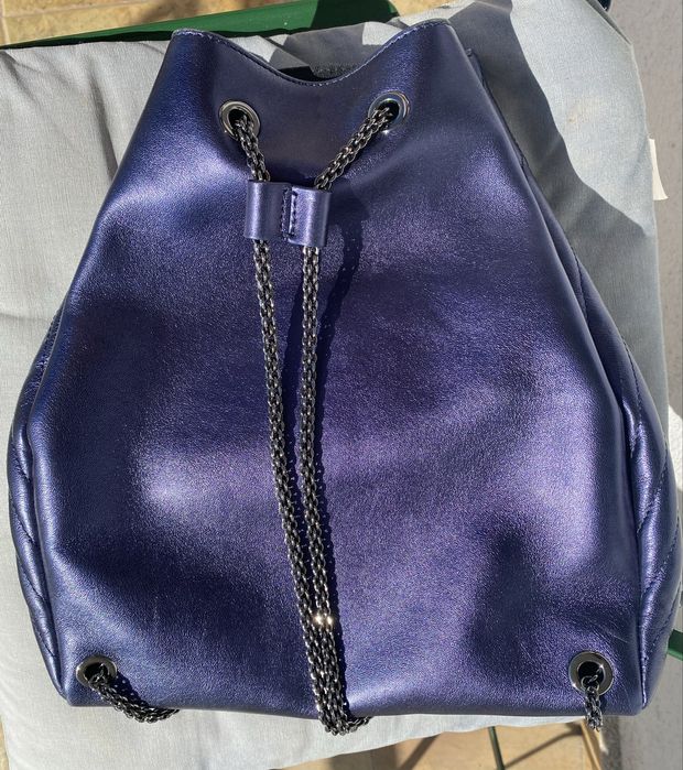 Тъмносиня кожена раница Giorgio Armani