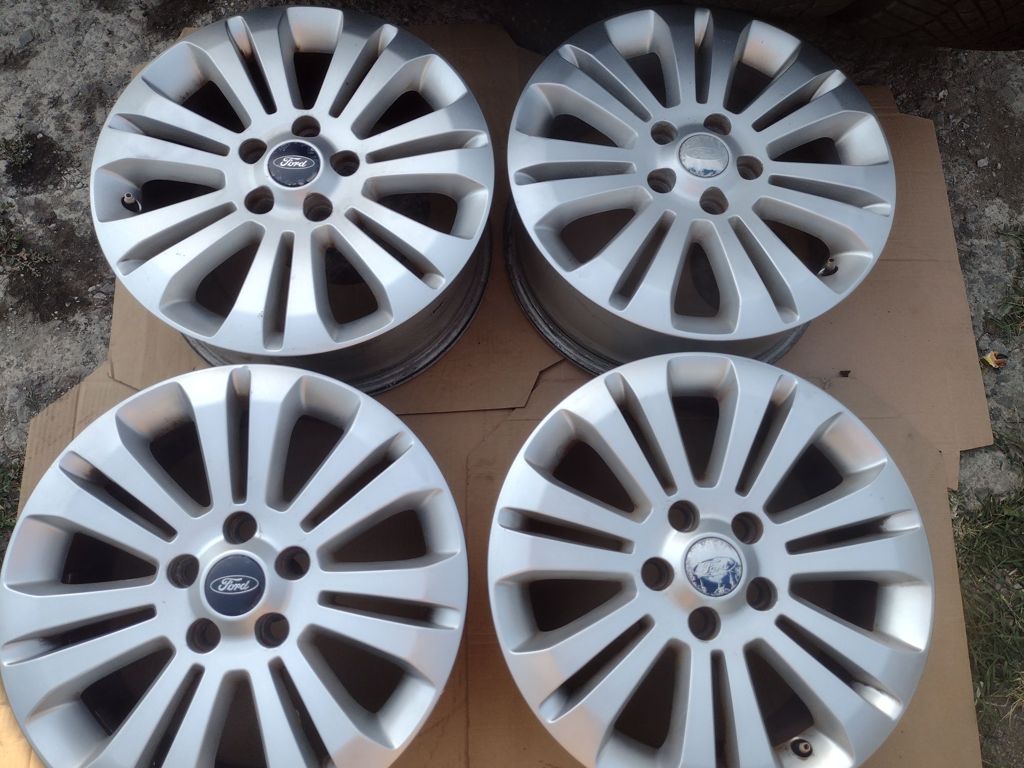 Перфектни 16-5х108 ЕТ50 6.5j Ford focus