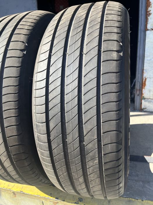 2 бр. летни гуми 235/45/20 Michelin S1 DOT 1123 6 mm