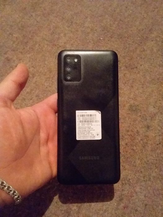 Samsung A02s sotiladi