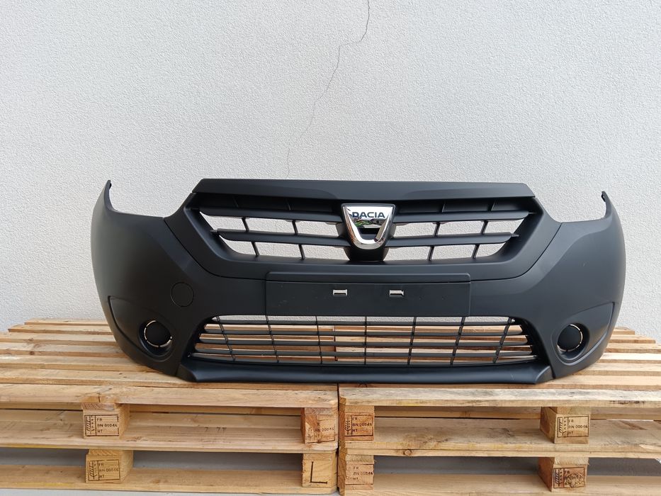 Bara fata Dacia Dokker noua completa cu grila superioara / inferioara