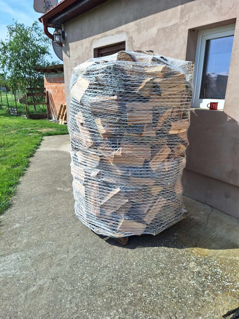 OFERTA CONTINUA LEMNE DE FOC USCATE gata tăiate crăpate 1.5 metri ster