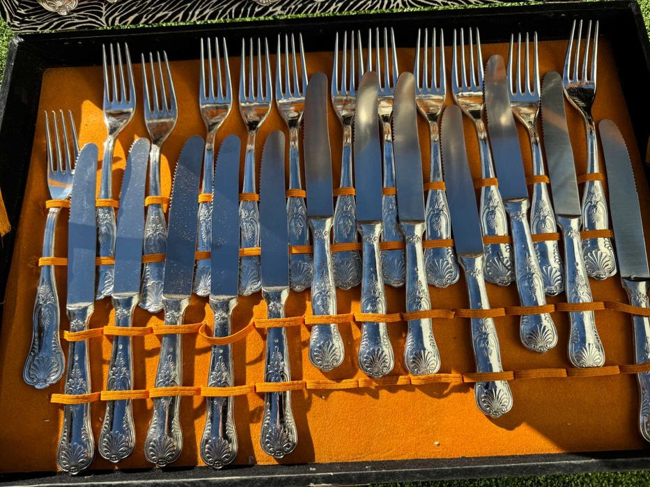 Винтидж немски комплект посребрени прибори – 51 части