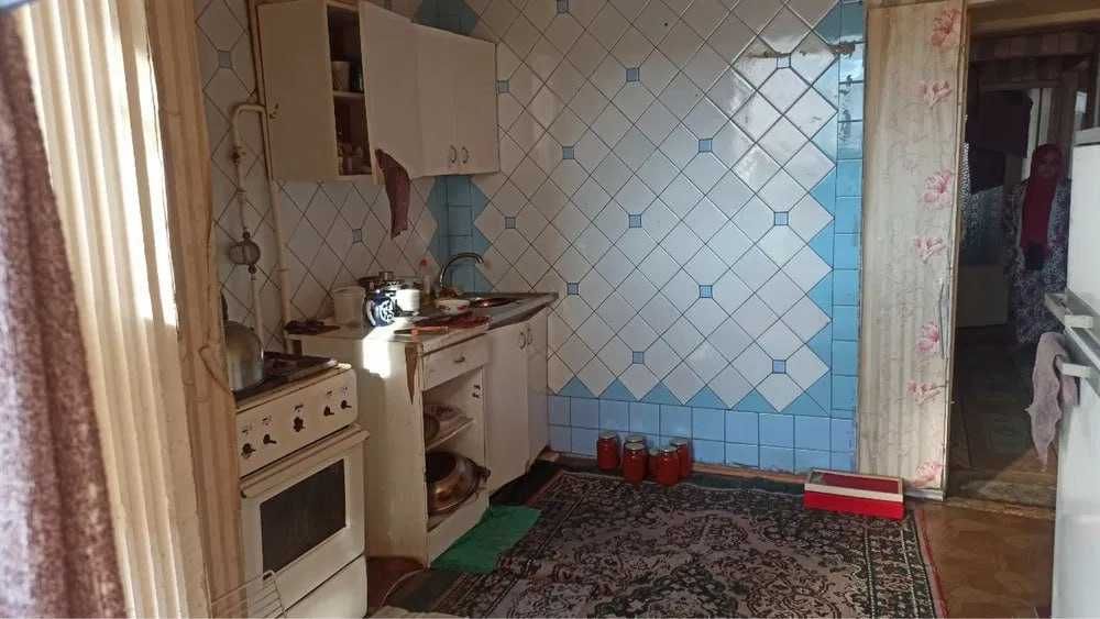 Продается квартира 3х комнатная Кушбеги_78м2