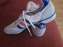 Tenesi Adidas Noi