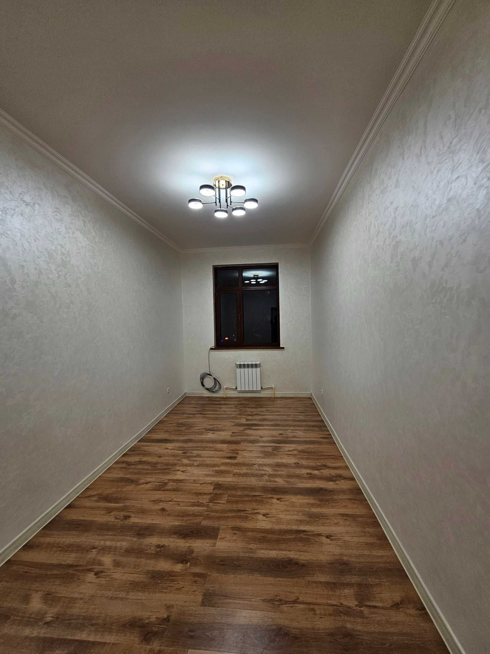 3 xonali 70m² 1-qavat.