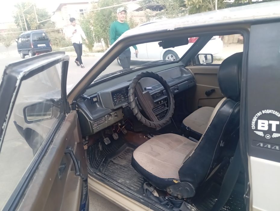 Продам свою машину ваз 2108 87 года выпуска