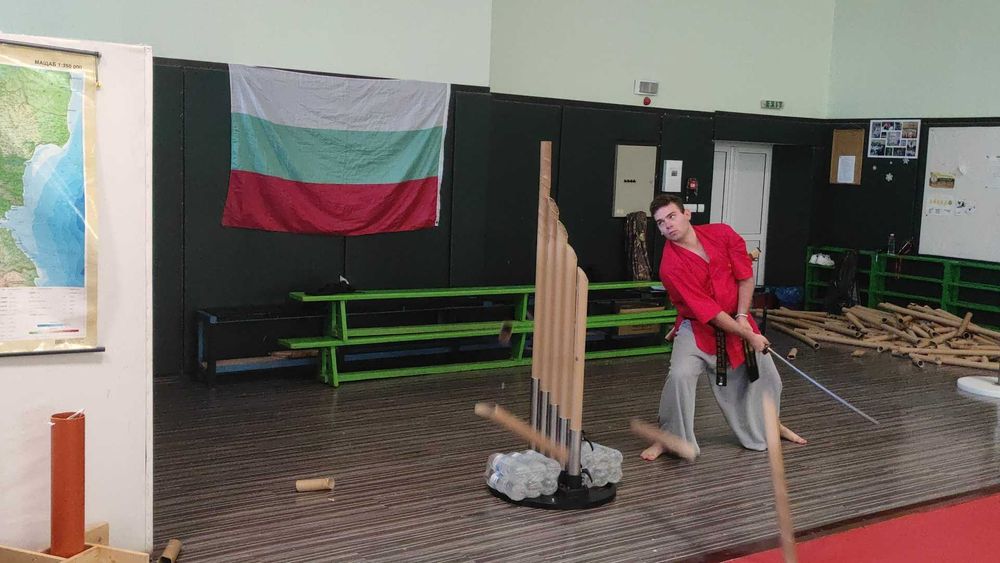 Хаедонг Кумдо - корейско бойно изкуство с меч - стил с два меча