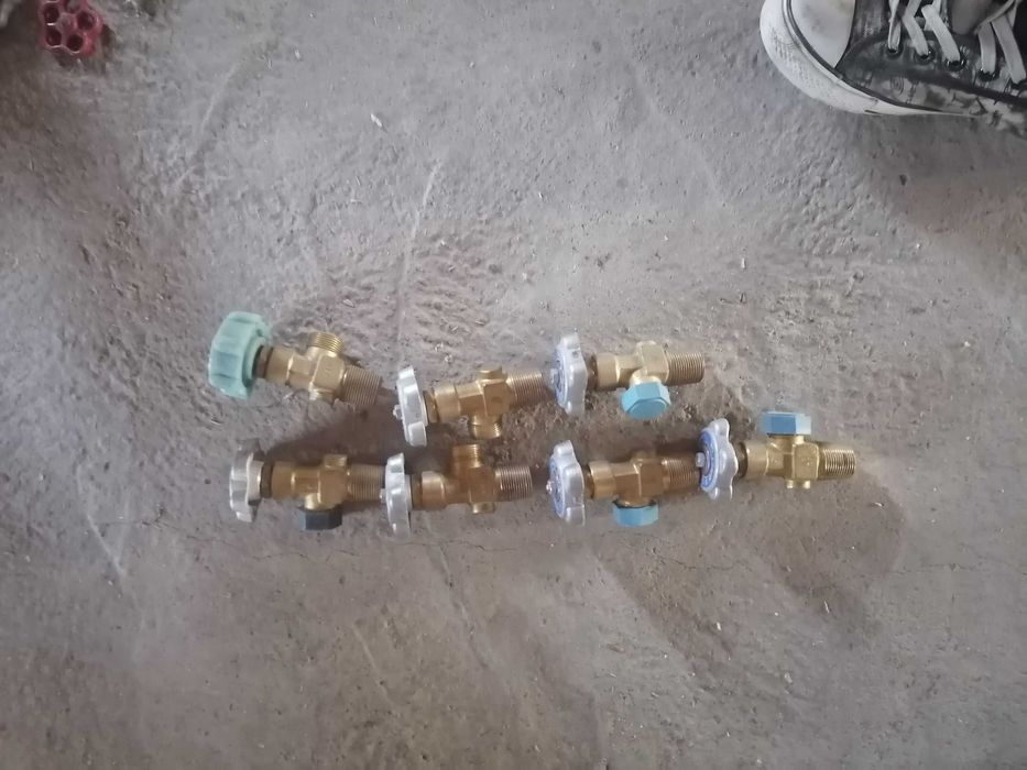 Robineti dioxid de carbon(co2) si oxigen (o2)