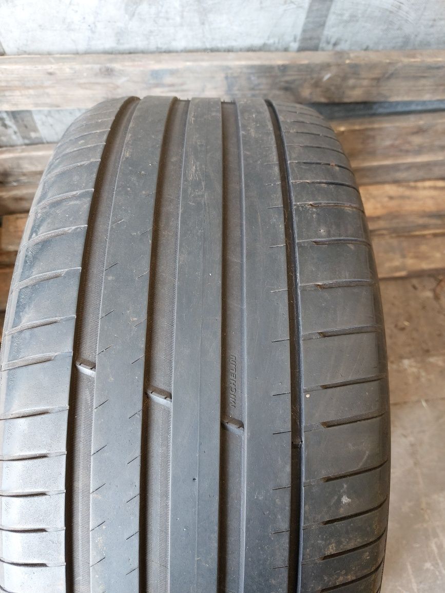 O anvelopa 275/45 R20 Michelin