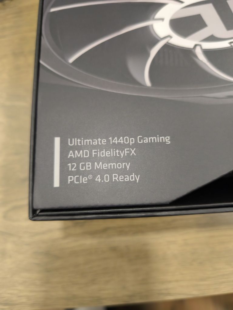 Видео карта RX6700xt 12 gb