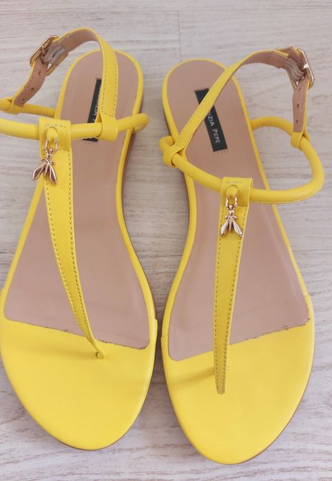 Сандали 39 номер Patrizia Pepe lemonade yellow