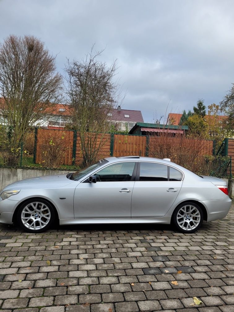 продавам BMW E60
