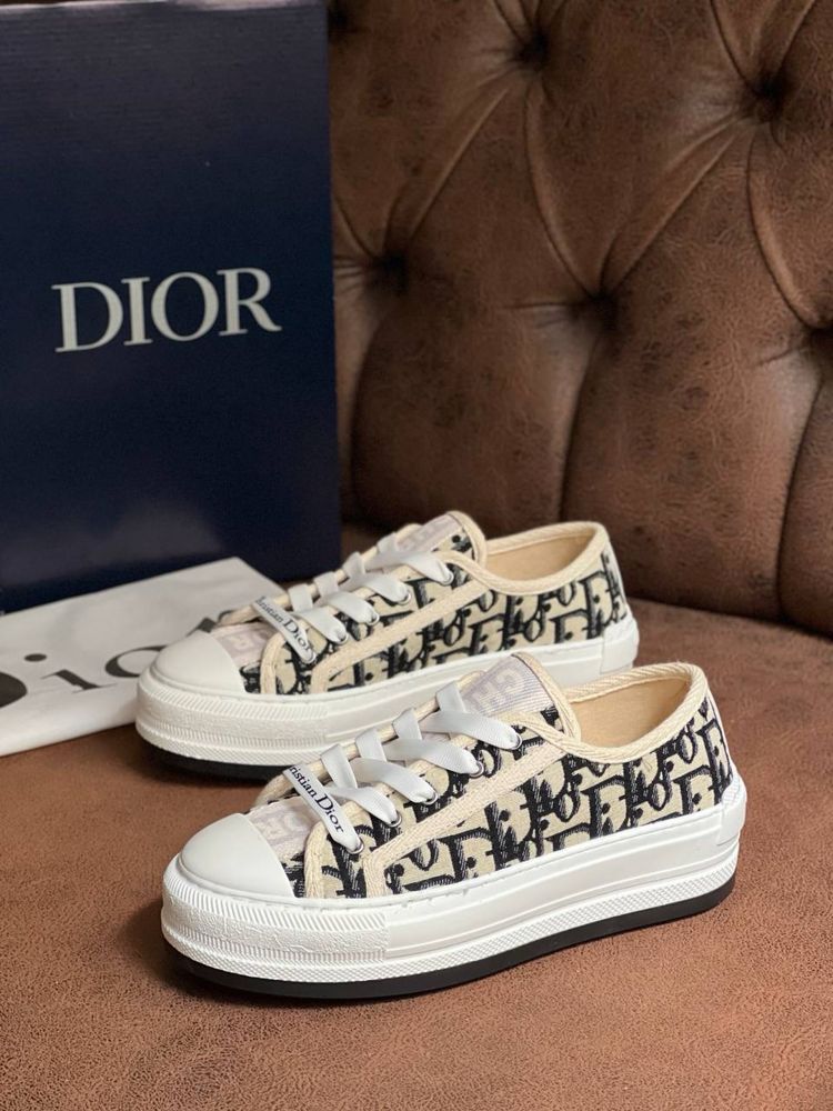 Adidasi Dior Noi !!! Marimi 36/40 !!!