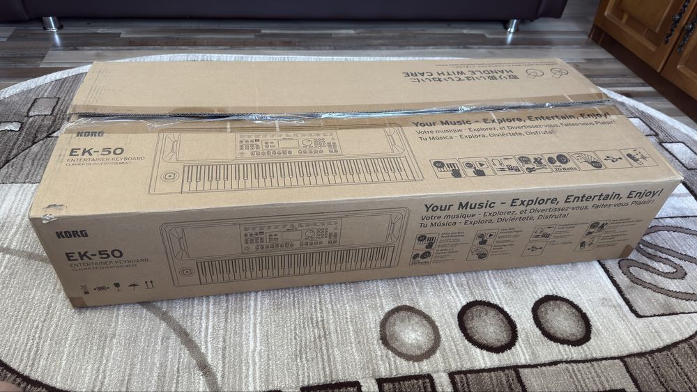 Vand Orga Korg EK-50