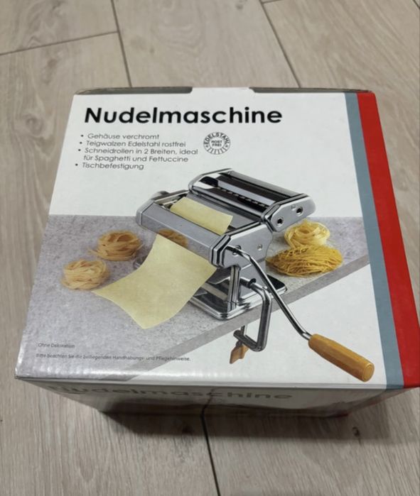 Masina de facut paste